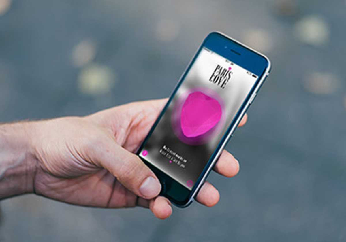 Development of a mobile app - Paris for Love