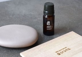 EDGEncy Project - Essential Oils: E-commerce and Google Shopping