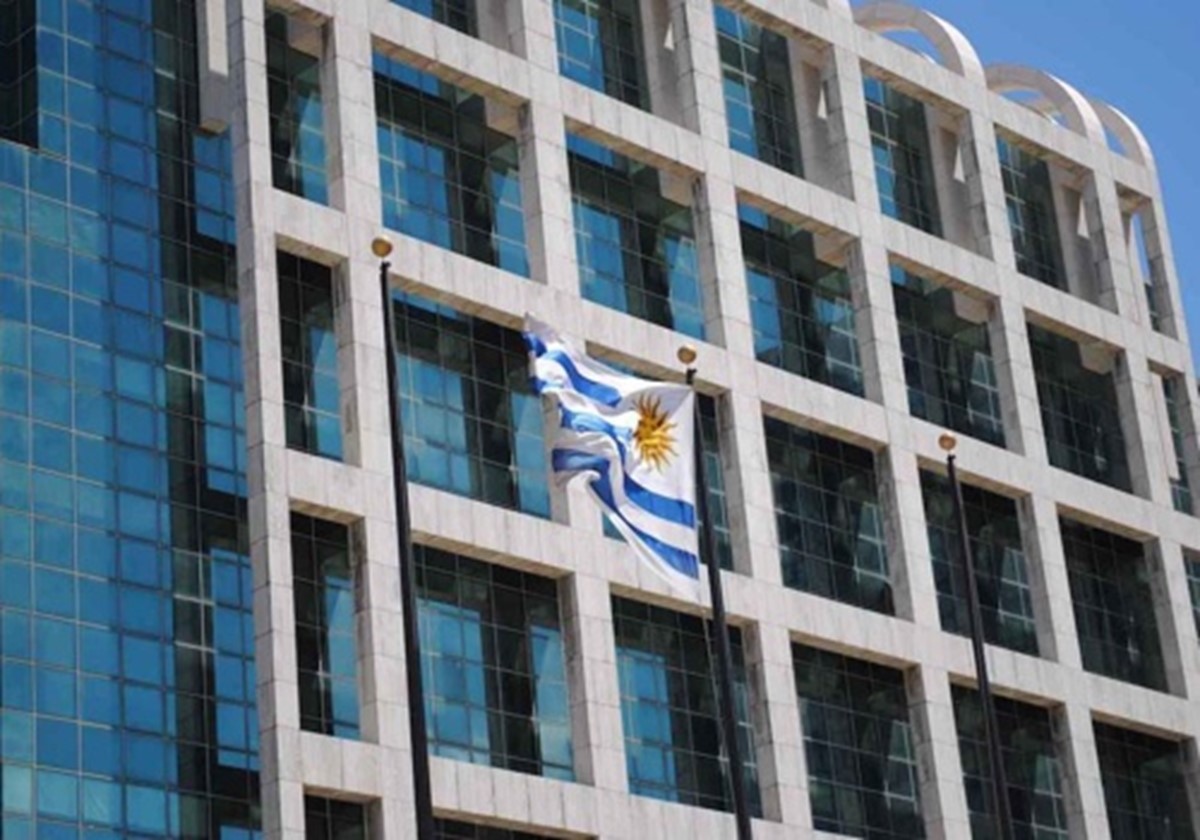  - Uruguayan Government