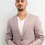Dominik Weber | Lightning Studios