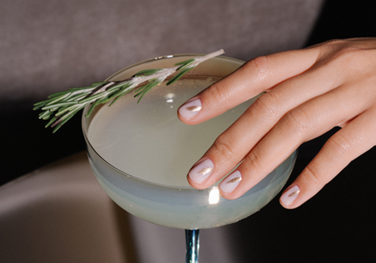 Say No Mo — branding and design for nail bar - 