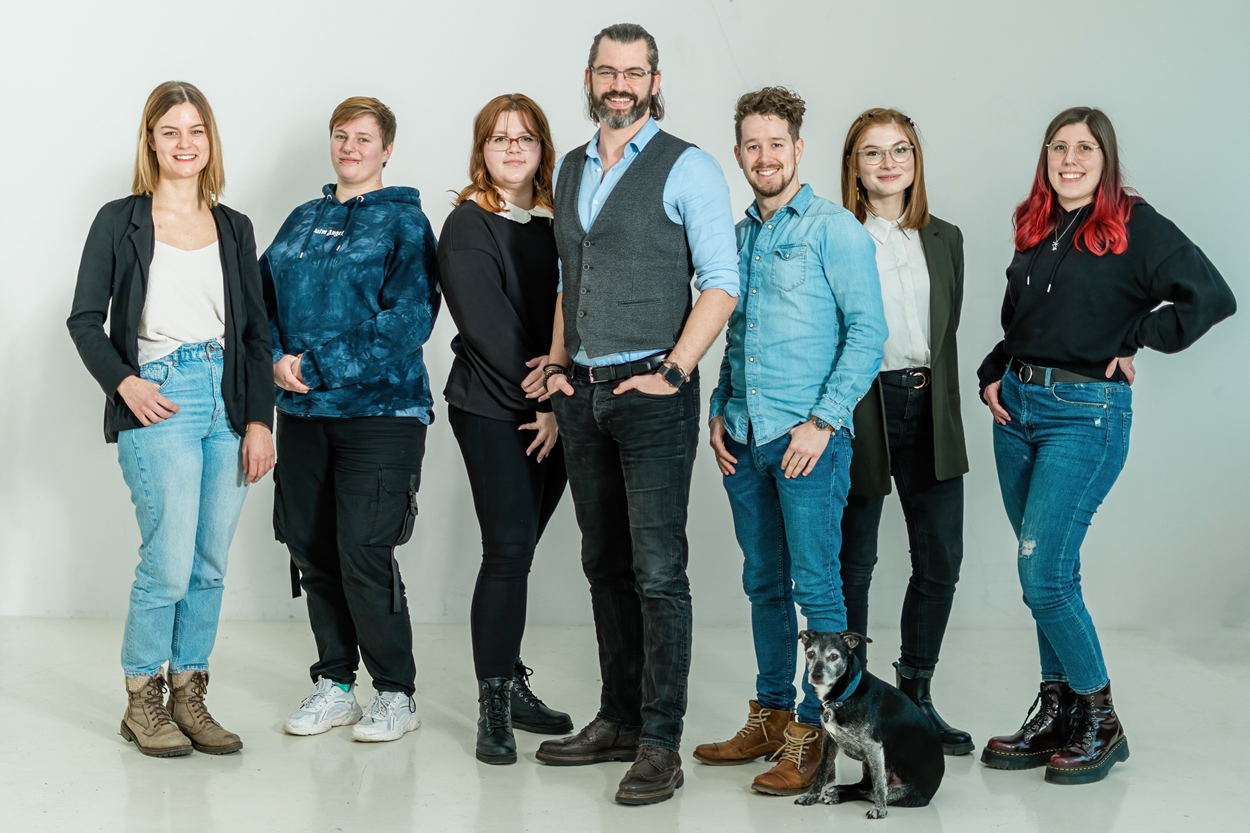 Carave.Video Team