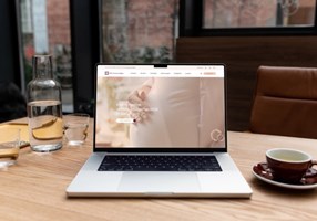 Blok56 Project - Brand Identity & Website Design DAY Midwives