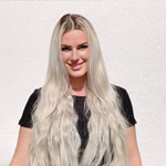 Jasmin Schreiner | SCHRAEGER